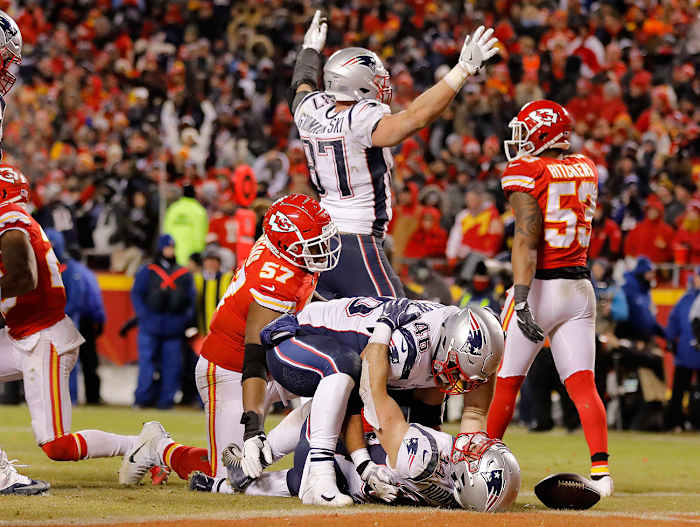 pats-chiefs-burkhead-td-gi.jpg